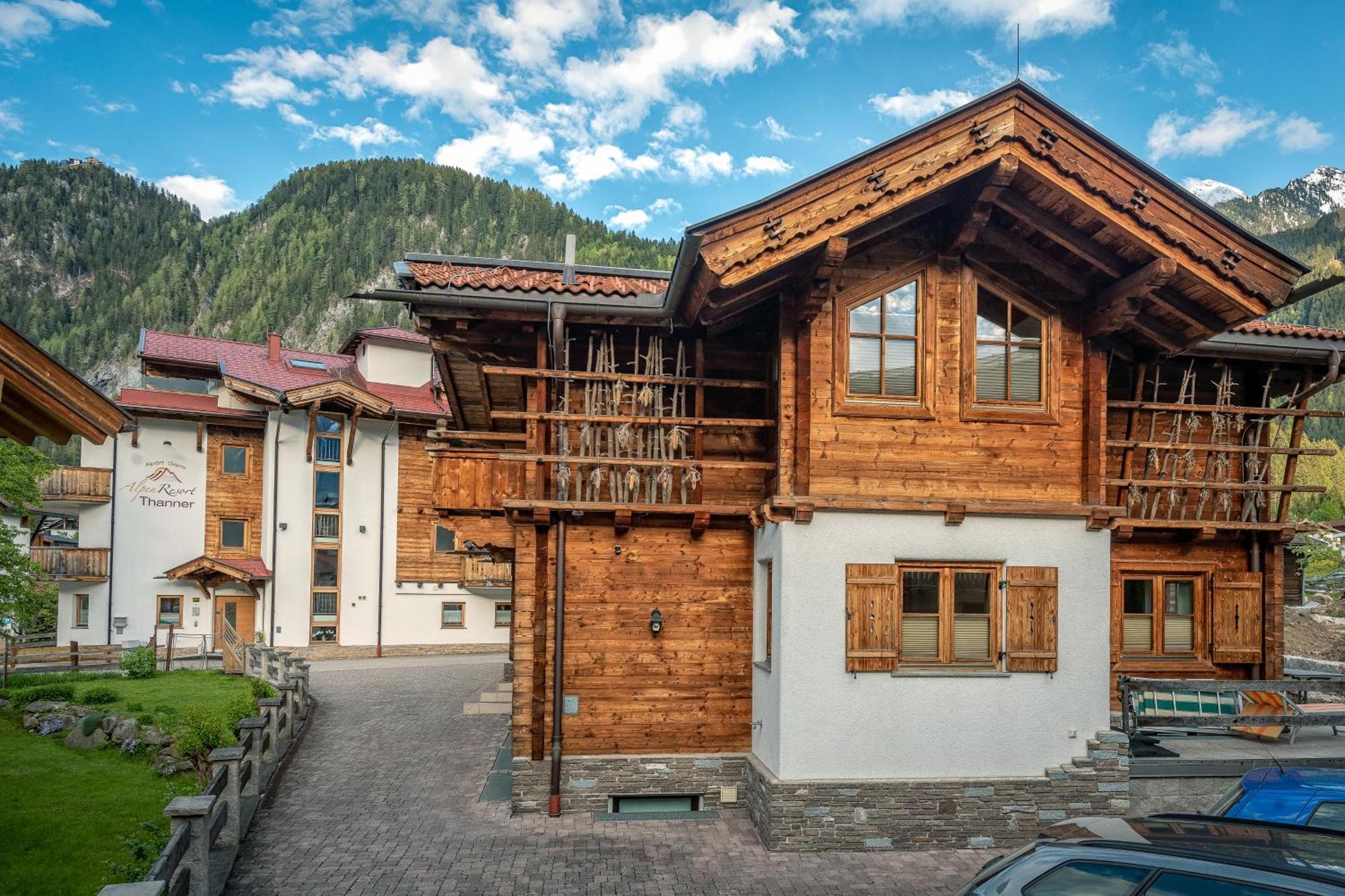 Alpenliving Apartment Mayrhofen Exterior photo