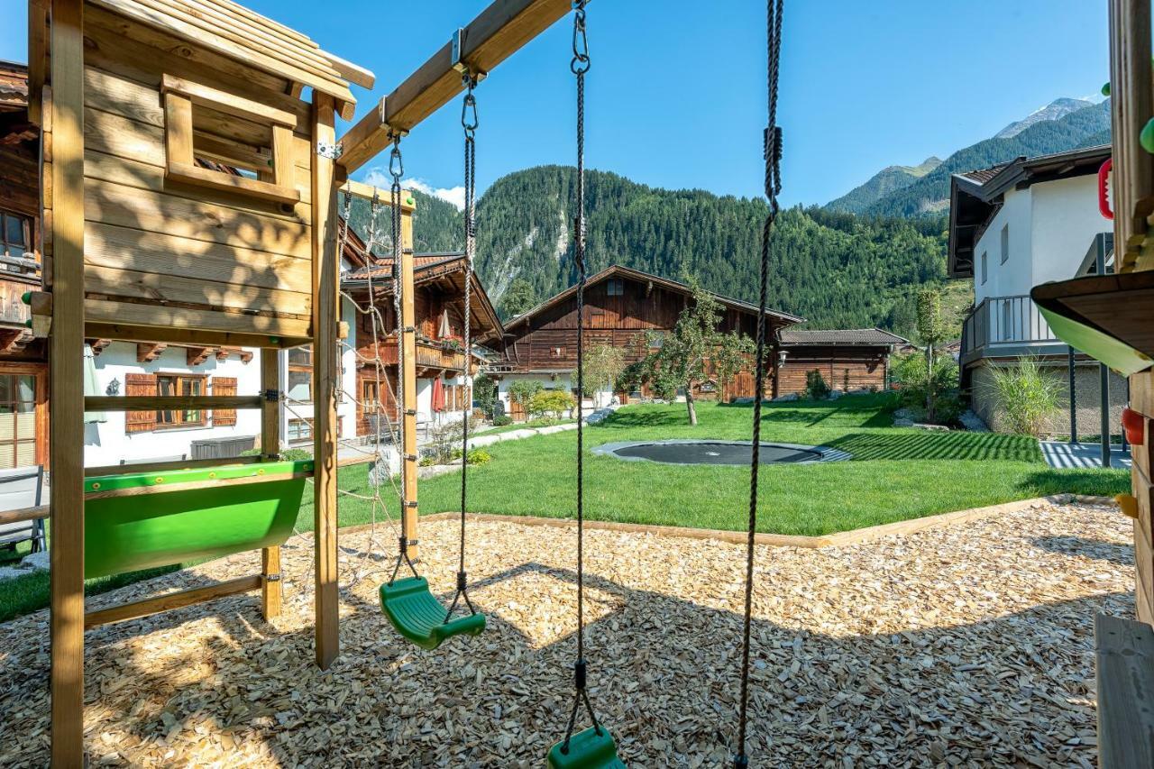 Alpenliving Apartment Mayrhofen Exterior photo